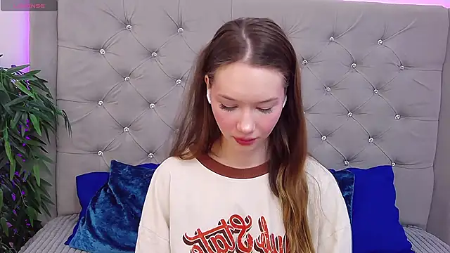 KateVon online show from March 22, 2025, 3:30 am