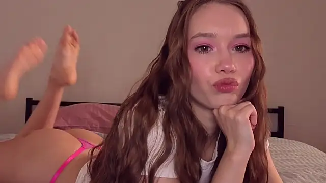 Snapshot of KateVon chatting on March 6, 2026, 8:11 am KateVon online show from March 6, 2026, 8:11 am