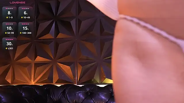 KasiaNoir  online show from February 18, 2026, 12:12 pm