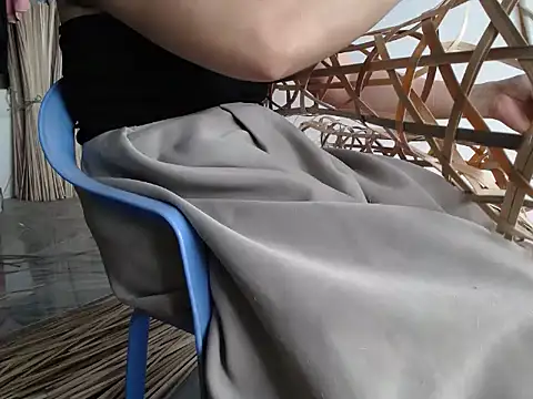 nolame18xxx online show from April 11, 2026, 1:43 am