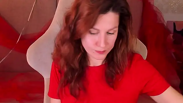 April o Nill online show from September 16, 2025, 2:18 pm