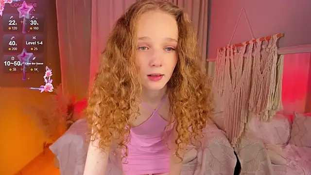 Snapshot of _Rose_Charming_ chatting on December 7, 2024, 1:03 am  Rose Charming  online show from December 7, 2024, 1:03 am