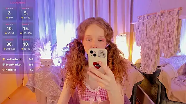 Snapshot of _Rose_Charming_ chatting on February 28, 2025, 1:05 am  Rose Charming  online show from February 28, 2025, 1:05 am