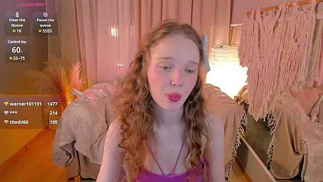 Snapshot of _Rose_Charming_ chatting on March 23, 2025, 12:58 am  Rose Charming  online show from March 23, 2025, 12:58 am