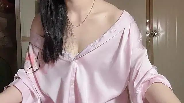 LinhChi 9x online show from March 28, 2026, 12:54 am