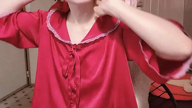 LinhChi 9x online show from July 13, 2026, 10:56 pm