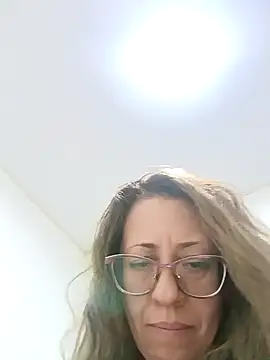 Snapshot of miss_hanna07 chatting on February 3, 2025, 12:04 am miss hanna07 online show from February 3, 2025, 12:04 am