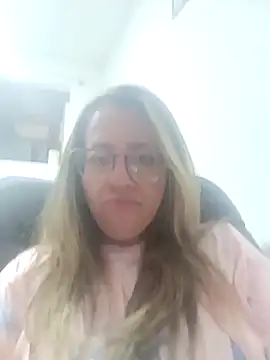 Snapshot of miss_hanna07 chatting on February 12, 2025, 10:59 pm miss hanna07 online show from February 12, 2025, 10:59 pm