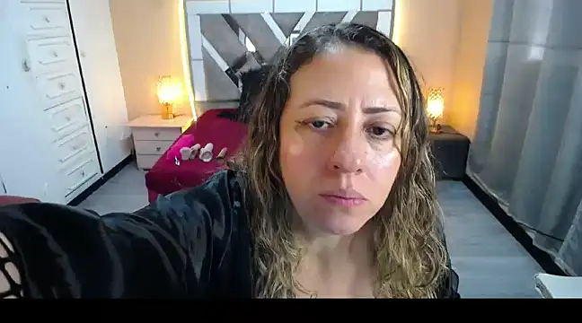 Snapshot of miss_hanna07 chatting on March 17, 2025, 1:08 pm miss hanna07 online show from March 17, 2025, 1:08 pm
