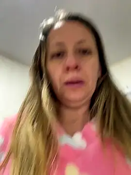 Snapshot of miss_hanna07 chatting on September 25, 2025, 3:10 am miss hanna07 online show from September 25, 2025, 3:10 am