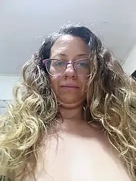 miss hanna07 online show from October 25, 2025, 1:07 pm