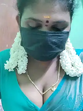 malliga98 online show from March 17, 2025, 9:45 pm