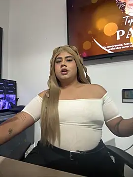 Snapshot of Tom_Silver__ chatting on October 9, 2025, 9:29 am Tom Silver online show from October 9, 2025, 9:29 am