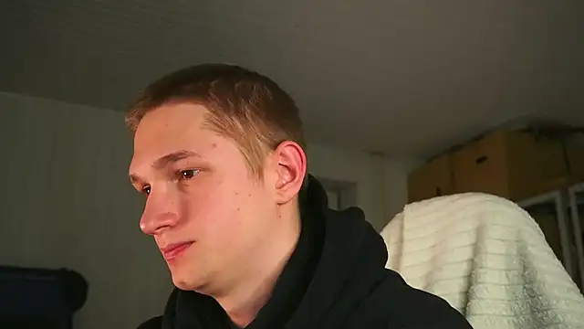 dustyn fox online show from April 14, 2026, 3:07 pm