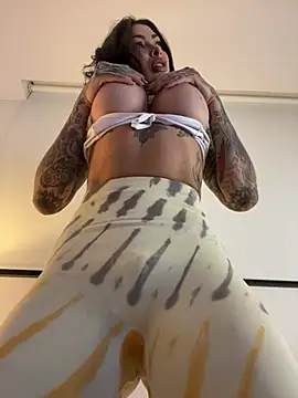 Iam Annii online show from January 7, 2025, 11:45 pm