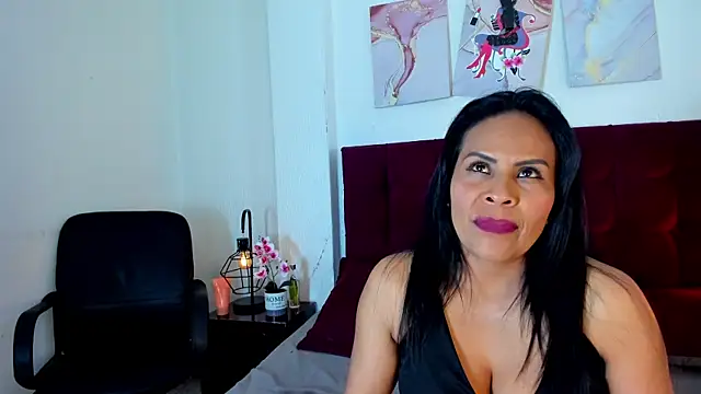 Snapshot of Anthonelaa__ chatting on October 1, 2025, 7:53 pm Anthonelaa online show from October 1, 2025, 7:53 pm