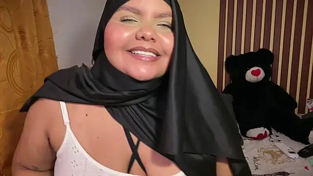  Shara Handal  online show from April 10, 2026, 9:14 am