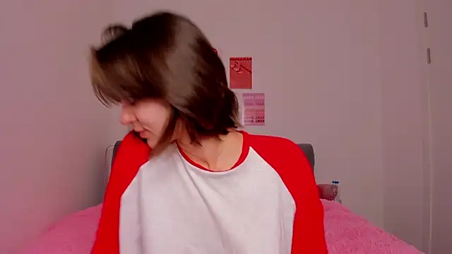 JudyAngil online show from April 6, 2026, 5:19 am