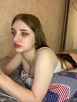 MollyDolle online show from February 17, 2026, 8:55 am