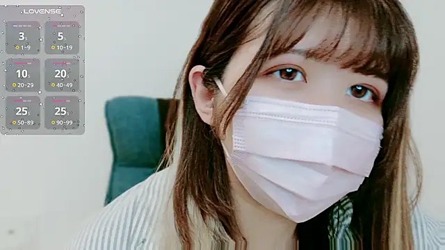 MoMoka jp online show from March 27, 2026, 1:11 pm