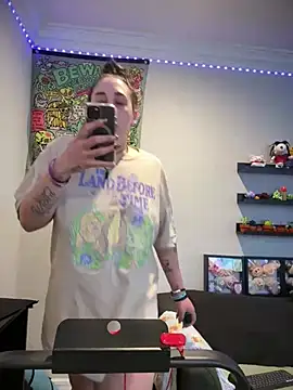 ThicBunz online show from March 30, 2026, 1:12 pm