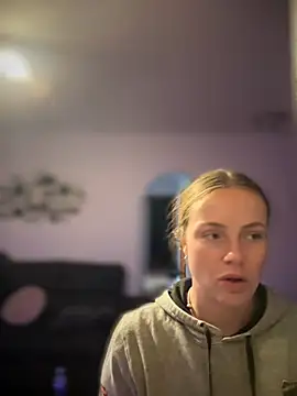 Piinkpandora online show from March 27, 2026, 9:47 pm