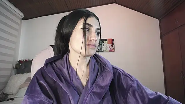 Alheli 16 online show from December 1, 2024, 4:29 pm