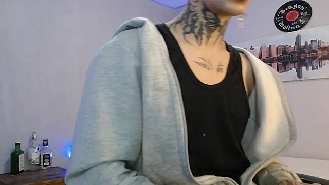 Snapshot of Andy_bapho chatting on January 26, 2025, 3:03 pm Andy bapho online show from January 26, 2025, 3:03 pm