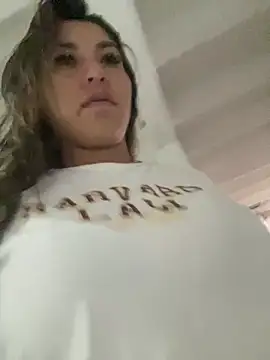 Snapshot of Khalyk_G chatting on February 11, 2025, 9:14 pm Khalyk G online show from February 11, 2025, 9:14 pm