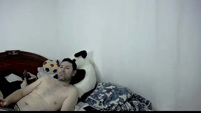 ambar jacksonn online show from December 16, 2025, 4:34 pm