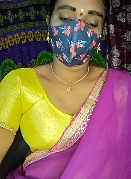 anisha91 online show from September 28, 2025, 4:01 pm