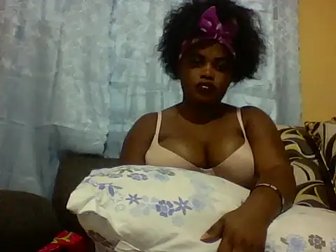 Ebonnygirl online show from March 18, 2025, 1:43 am