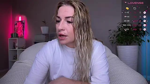 Tanya Acid online show from October 16, 2025, 11:44 am