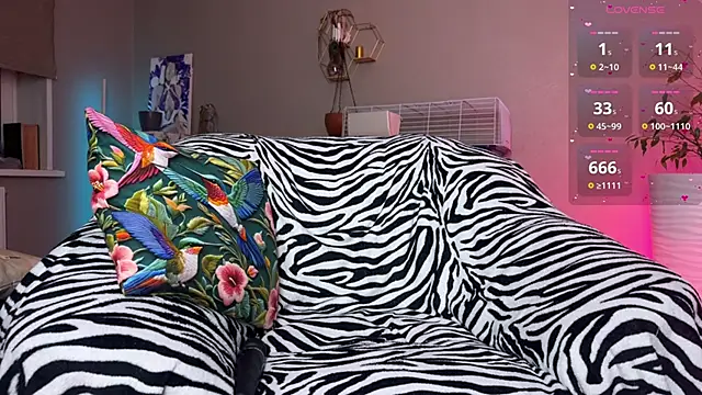 Tanya Acid online show from February 13, 2026, 3:57 am