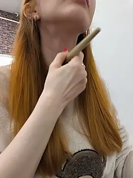 Snapshot of MayaSolar chatting on January 17, 2026, 10:13 pm MayaSolar online show from January 17, 2026, 10:13 pm