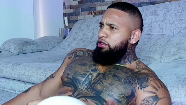 Snapshot of zaiin_diesel chatting on September 27, 2025, 12:10 pm zaiin diesel online show from September 27, 2025, 12:10 pm