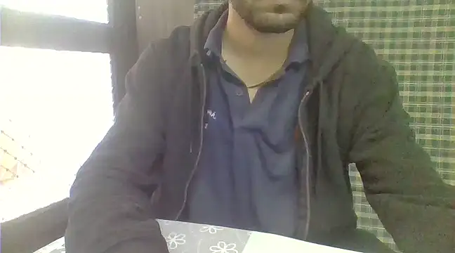 Snapshot of Itsmash997 chatting on January 2, 2025, 5:46 am Itsmash997 online show from January 2, 2025, 5:46 am