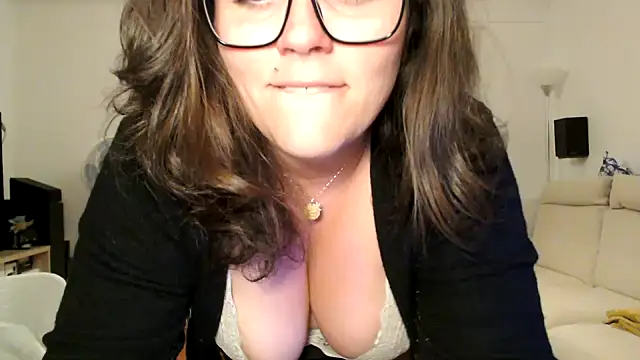 vagina02cam online show from March 26, 2026, 12:50 am