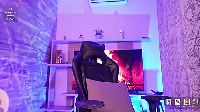 Melany Luv online show from March 15, 2026, 10:05 pm