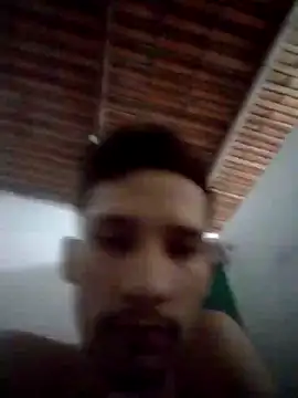 Snapshot of LucasMarcelo85 chatting on January 23, 2025, 7:43 am LucasMarcelo85 online show from January 23, 2025, 7:43 am