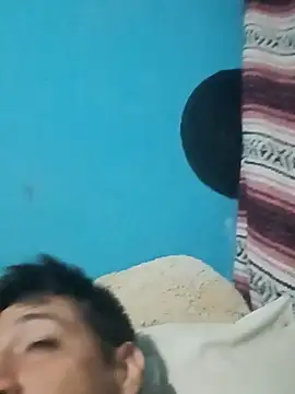 Snapshot of LiosArmando420 chatting on October 9, 2025, 12:36 pm LiosArmando420 online show from October 9, 2025, 12:36 pm