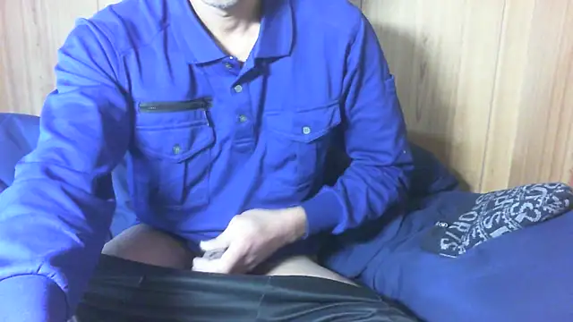 egagana online show from February 1, 2025, 2:37 am