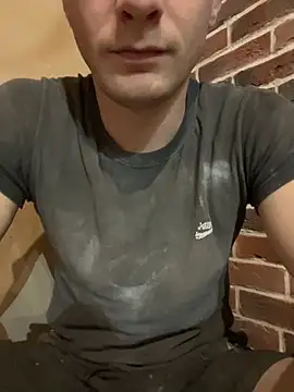 red red00 online show from November 6, 2025, 2:40 pm