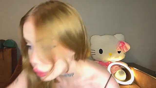 hanna cry baby online show from November 21, 2025, 9:02 pm