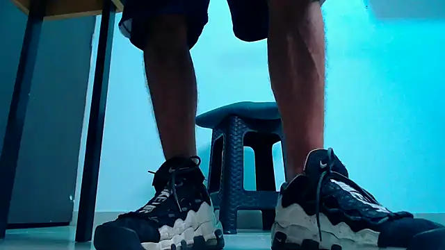 mastersmits online show from April 16, 2026, 10:23 pm