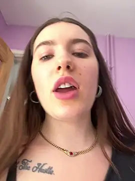 ayeshaskitty online show from July 13, 2026, 12:52 pm
