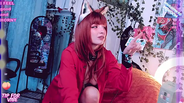 Snapshot of Toxic_Ellies chatting on February 22, 2025, 5:24 pm Toxic Ellies online show from February 22, 2025, 5:24 pm