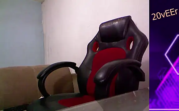 20vEEr online show from March 15, 2025, 6:32 pm