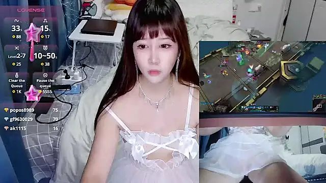 Angelababy001 online show from December 4, 2024, 3:32 pm