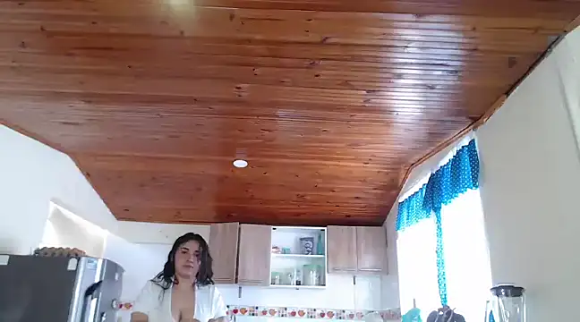 Snapshot of Cuty_sexy_hot chatting on March 14, 2025, 5:35 pm Cuty sexy hot online show from March 14, 2025, 5:35 pm